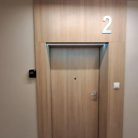 Krysztalowy شقة شتشيتسين